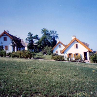Kolping vályog üdülőfalu